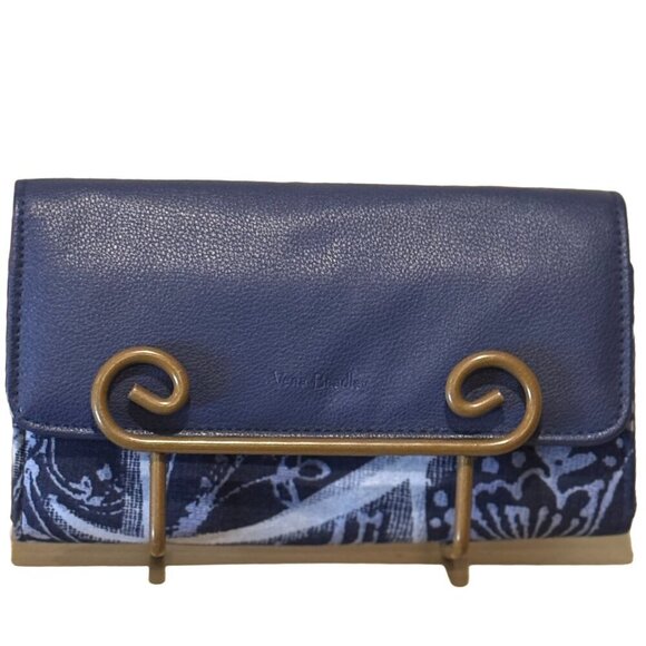 Vera Bradley Handbags - Vera Bradley Audrey Wallet